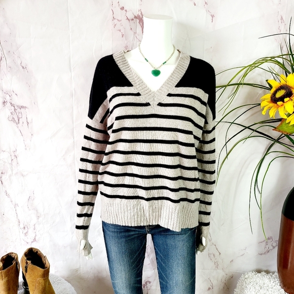 27 Miles Cashmere Striped Black and Gray Sweater - Picture 3 of 7